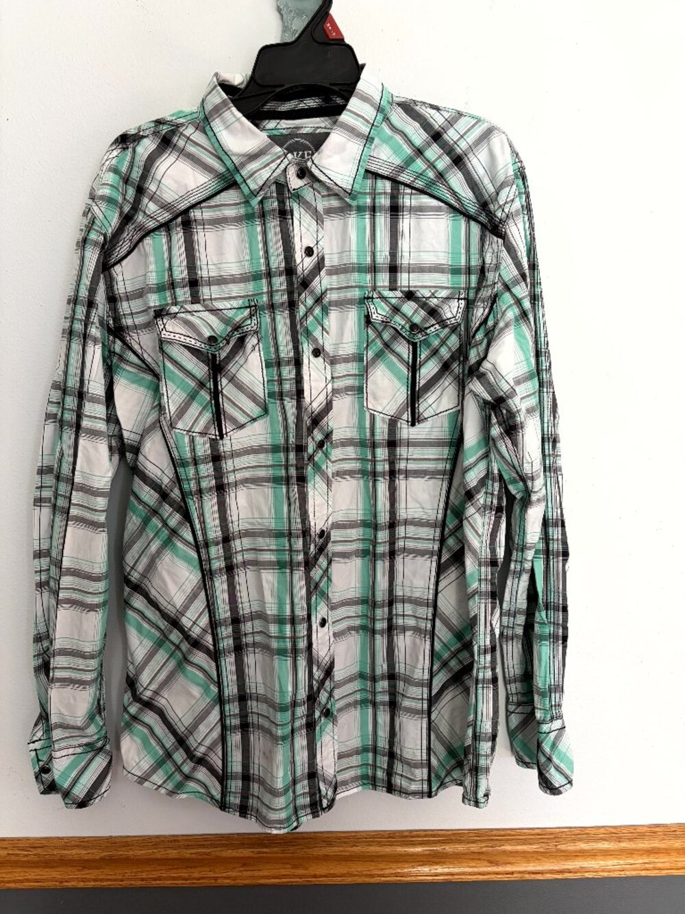 Buckle BKE Shirt Men's XL Green Plaid Button Down Slim Fit Long Sleeve Snaps